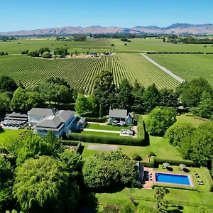  Lodge The Marlborough